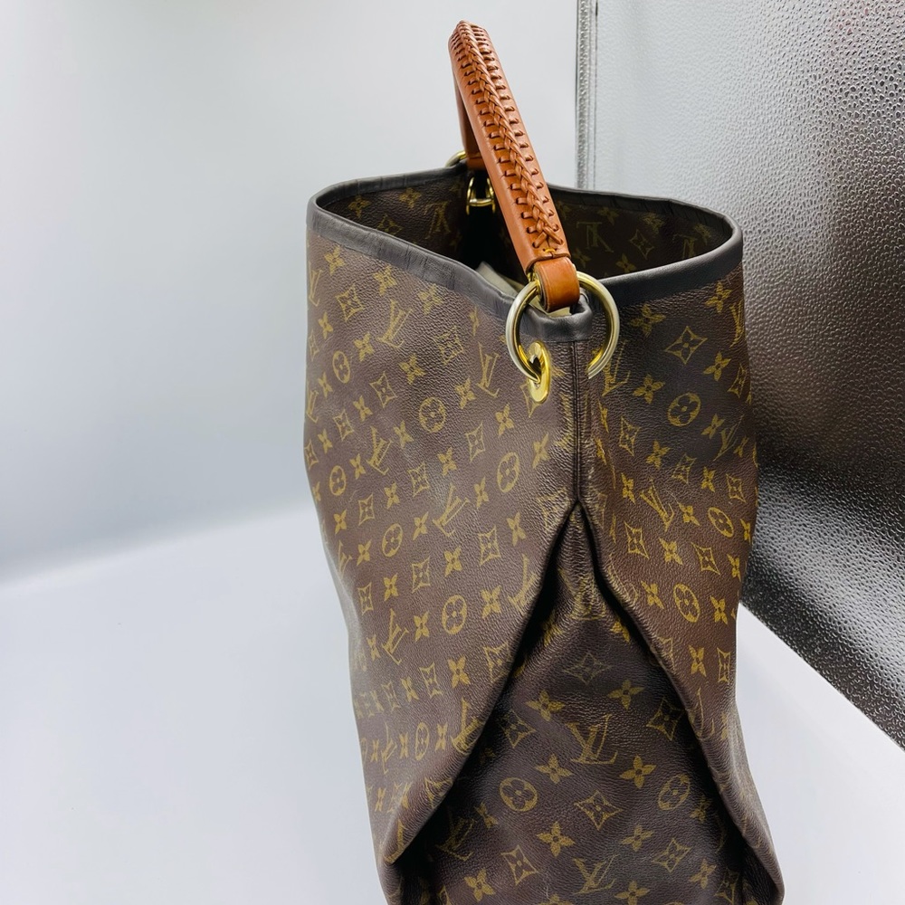 Louis Vuitton Artsy GM - Picture 9 of 9